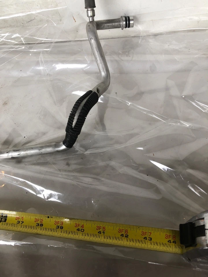 2004 -2007 TOYOTA HIGHLANDER A/C Air Condition Refrigerant Suction Hose Assembly - Image 4 of 4