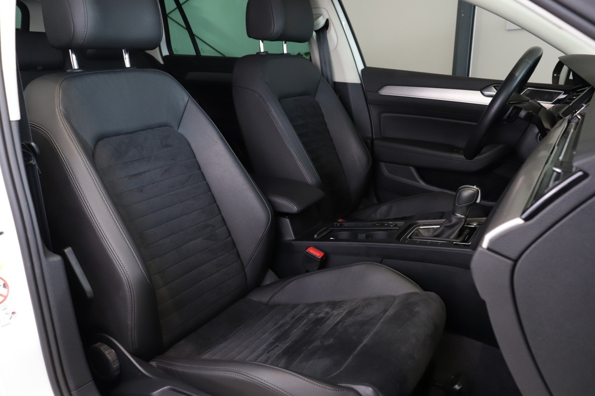VW Passat 2,0 TDi 150 Highl. Prem. Vari. DSG