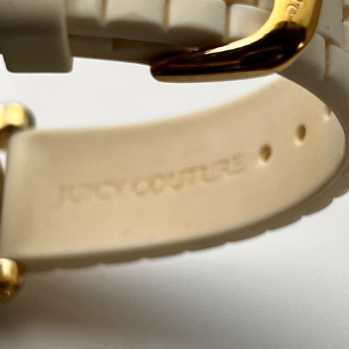 DKNY Ceramic Watch for Dainty Women or Girls High Quality New Battery Runs Great - Picture 7 of 18