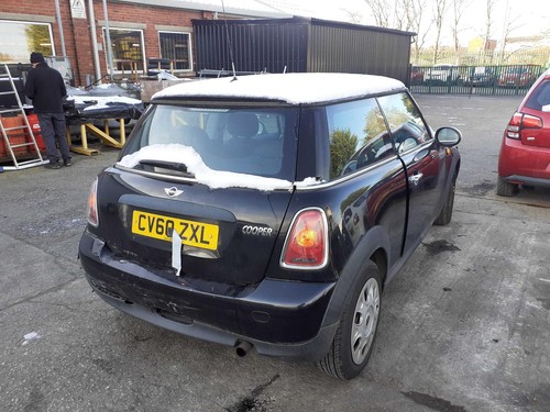 MINI (BMW) MINI R56 2006-2015 Left Passenger Door Handle Trim 2757595 - Picture 12 of 16
