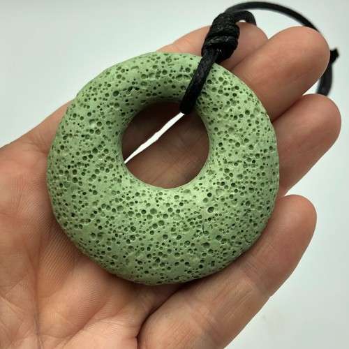 RETRO Pale Green Pumice Stone Round Adjustable Pendant Necklace Boho Festival - Picture 6 of 12