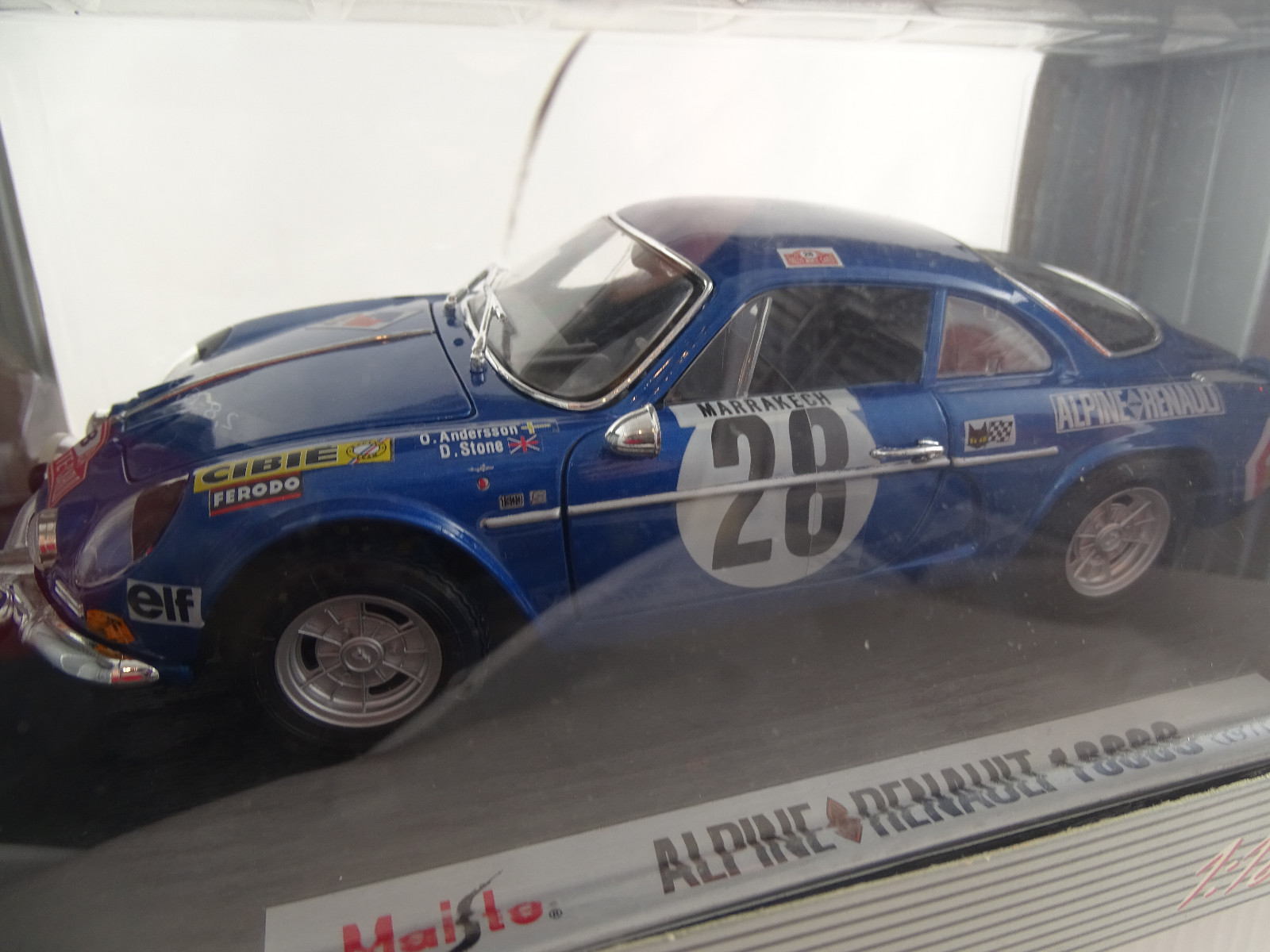 1 18 Maisto 1971 Renault Alpine 1600s bluee Rarity 1 18 Maisto 1971 Renault Alpine 1600s bluee Rarity