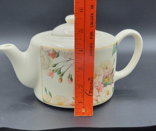 Vintage Hallmark Hawthorne Manor Floral Wild Roses Flat Top Teapot Gold Accents - Picture 10 of 11