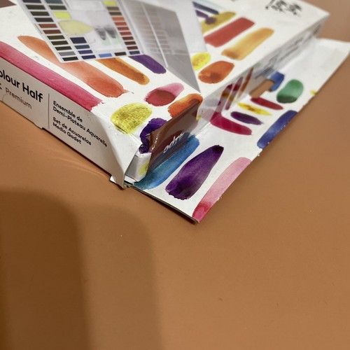 Mont Marte Premium Acuarela Pintura Media Sartén Set Kit 41 piezas - 36 Colores con Pinceles - Imagen 5 de 5