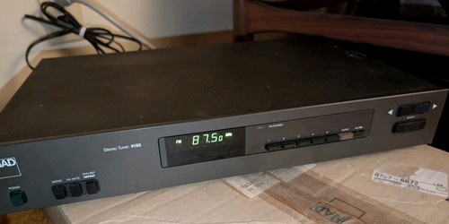 NAD Electronics 4220 Stereo AM/FM Digital Tuner In Box + Insert Instructions - Picture 13 of 16
