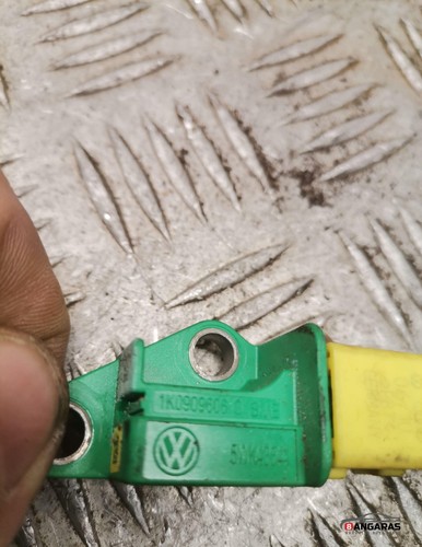 AUDI A3 8P1 AIRBAGSENSOR CRASHSENSOR DRUCKSENSOR 1k0909606c 2.00 22133675