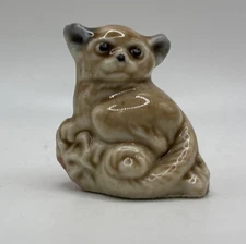 Wade Whimsies Figurine Bush Baby Set 2