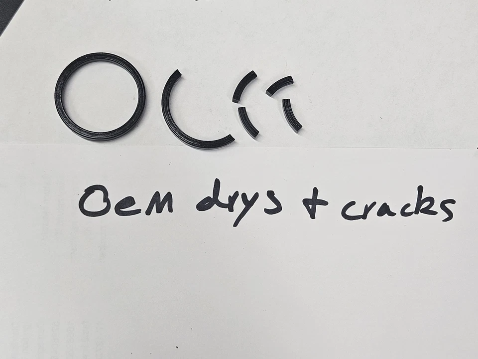 Junta de tapa de llenado de aceite de motor Honda Acura 15613-PC6-000 (junta tórica) b18,b20  Foto 2 de 4
