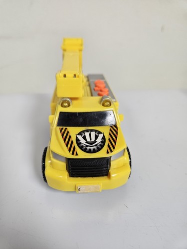 Toy State Industrial Road Ripper City Service Fleet Utility Truck Works - Picture 4 of 7