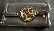 Tory Burch Tory Burch Black Leather Amanda Flap Continental Wallet