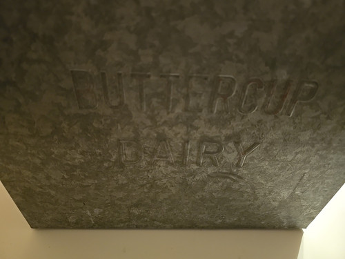 Buttercup Dairy Porch Milk Box - Bild 2 von 8