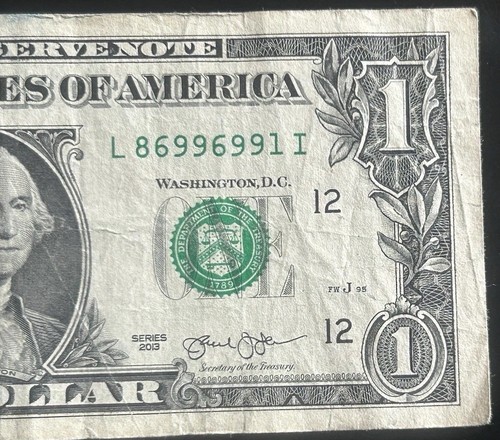 (FLIPPER!) $1 Flipper Fancy Serial Number L86996991I Series 2013 - Picture 1 of 4