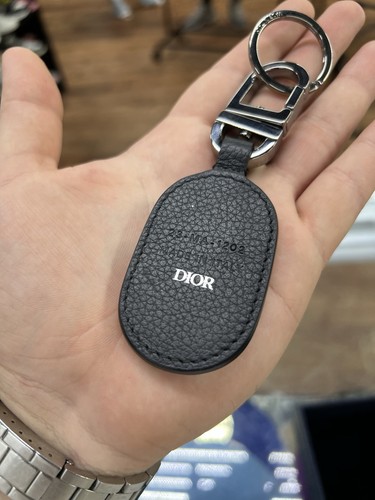 CD Icon Key Ring Black Grained Calfskin - Picture 2 of 6