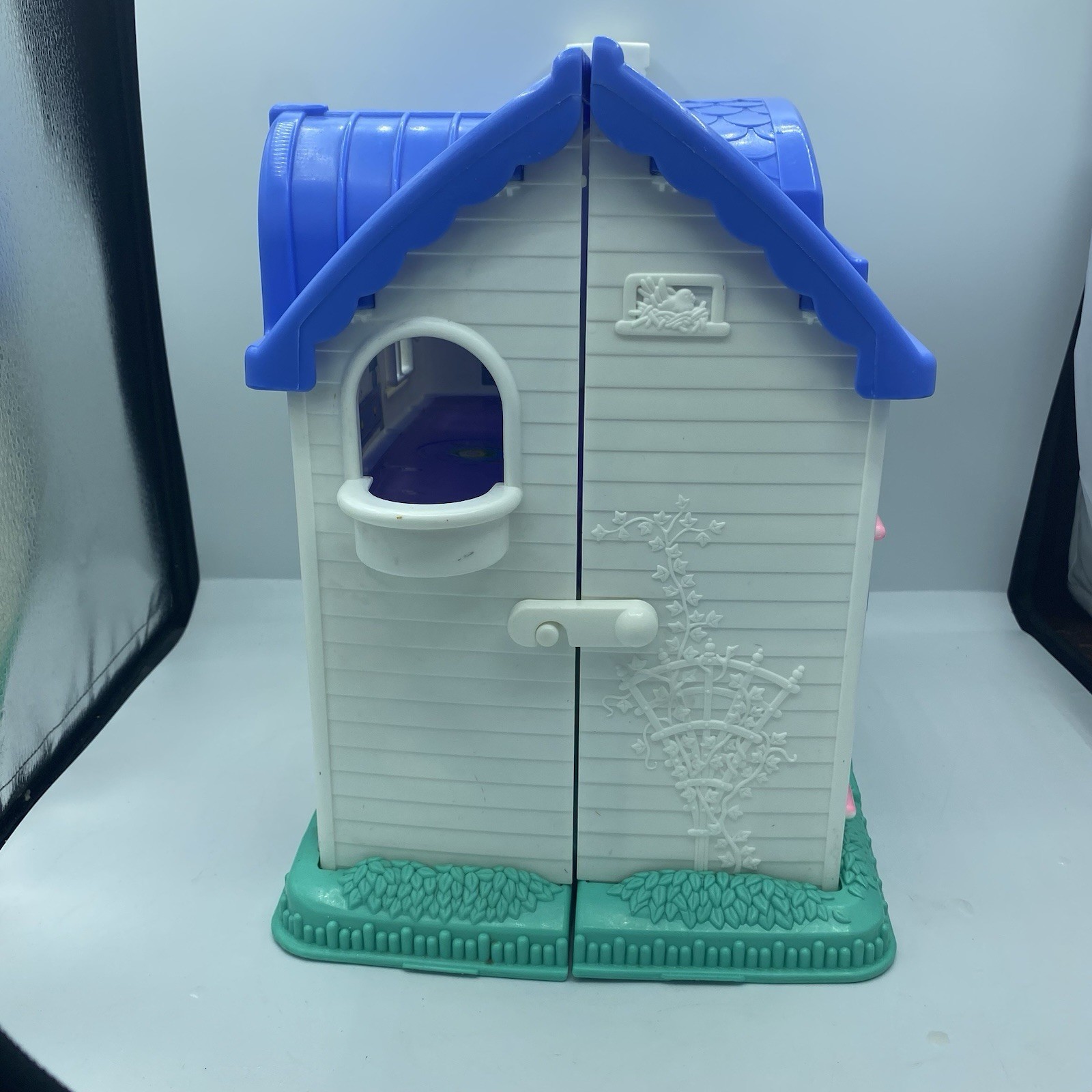 Picture 3 of 8
