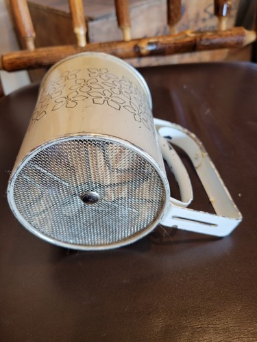 Vintage Androck Flour Sifter Floral Tin Mid Century Modern - Picture 4 of 5