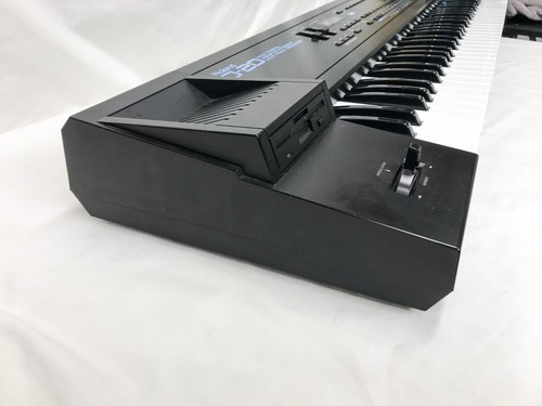 Roland D-20 61-Key Linear LA Synthesizer Black keyboard Music Instruments TESTED - Picture 17 of 18