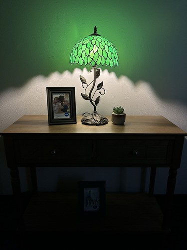 Tiffany Style Table Lamp Green Leaves Stained Glass Included LED Bulb H20”W10" - Picture 2 of 4