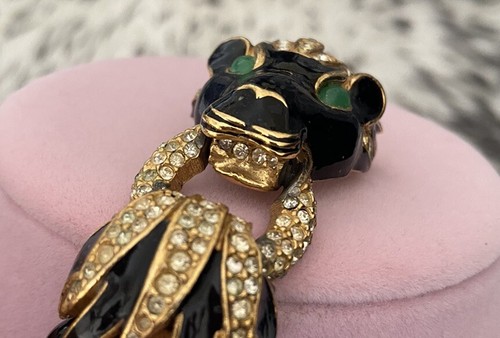 Rare Signed Ciner Black bead chocker/necklace Lion head Green Eyes 18” Long - Picture 24 of 24
