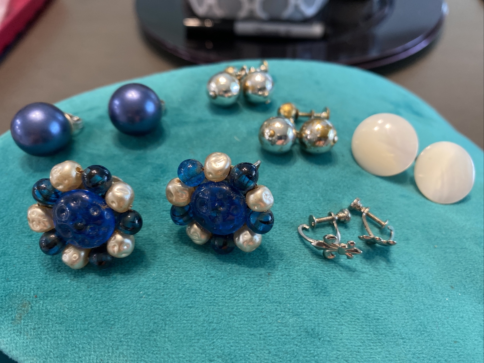 Vintage Mixed Lot 5 Pairs Screwback/Clip on Earrings eBay