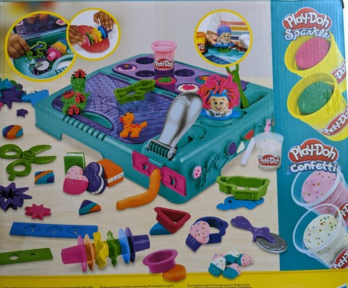 Play-Doh Set On The Go Imagine and Store Studio, with 30 Tools & 10 Cans - Picture 2 of 8