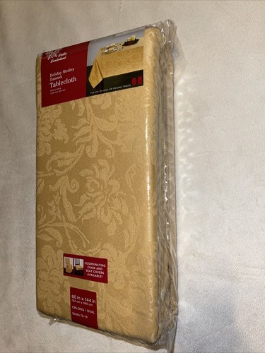 Winter Wonderland Holiday Medley Gold Damask 60" x 144" Tablecloth Oval Rectangl - Picture 6 of 8