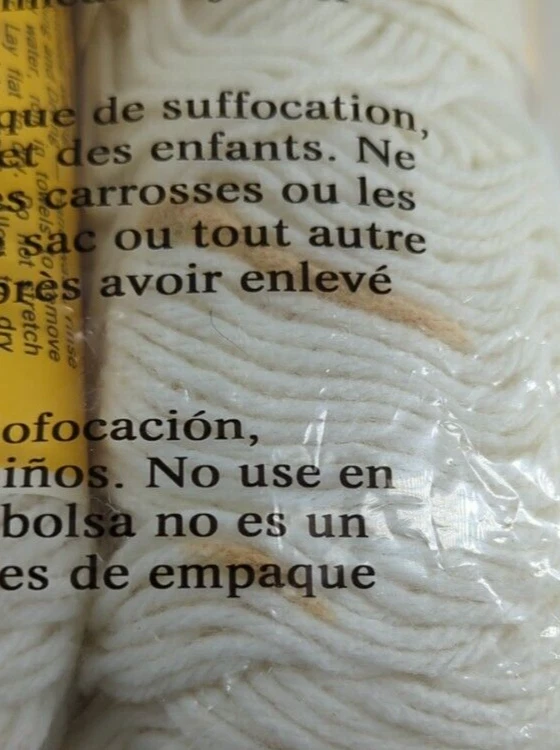 Woolworths Woolco Knitting Yarn 3 Skeins Acrylic White 901 Crafts Vintage - Image 4 of 4