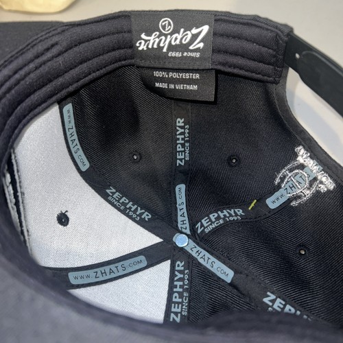 University of Hawaii UH Rainbows Warriors Zephyr Bows Snapback Cap Hat Black - Picture 6 of 6