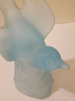 Frosted glass bird figurine Outlet