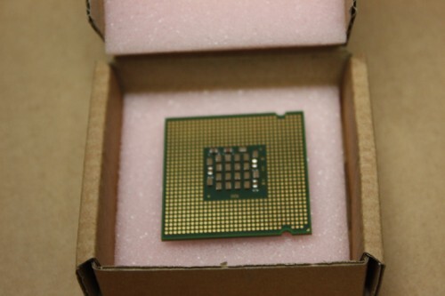 Intel Celeron D 335J 2,80 GHz processore CPU 533 775 SL7TN - Foto 2 di 4