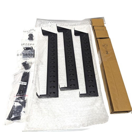 APC PDU Cord Retention Trays (QTY 3) for AP7932 AP7941 AP7961 PDUs OM-11057 NOB - Afbeelding 1 van 6