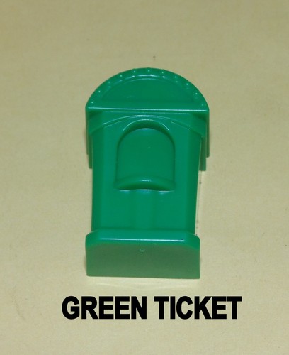 GAME PARTS, MONOPOLY, MONOPOLY JR, CLUE JR, BEARS, ANTS, HEAD OF CLASS AND MORE - Bild 11 von 84