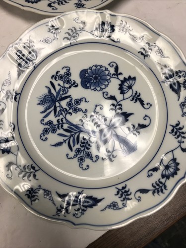 Set of 10 Blue Danube Blue Onion Japan 6.75" Bread & Butter Plates - Picture 4 of 4