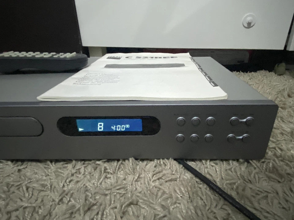 NAD C521BEE CD Player separate Hi-fi - Image 3 of 4