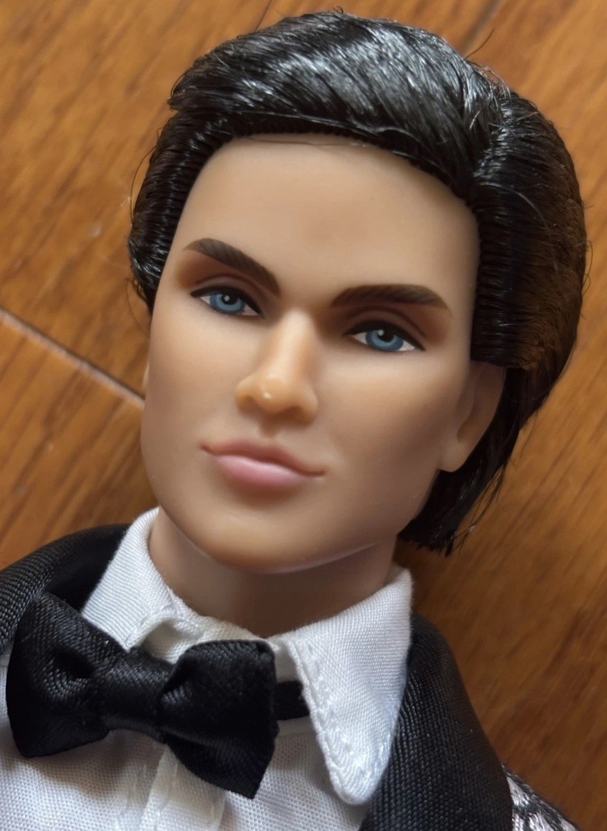 Integrity Toys. Code Name: Arm Candy. Chip Farnsworth III