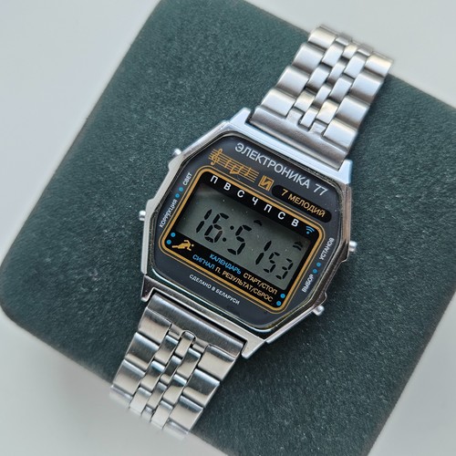 Soviet watch ELECTRONICS 5 55 Elektronika Electronica LCD Digital vintage quartz - Picture 4 of 6