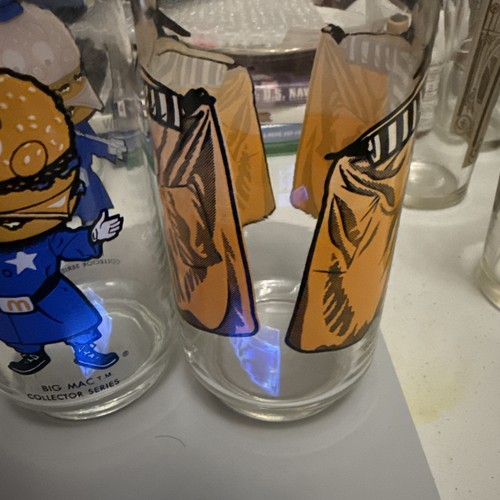 Vintage 1977 McDonald's “Hamburglar” And "Big Mac" Collector Series Glass - Bild 5 von 6