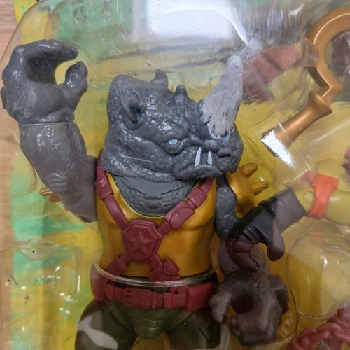 2012 TMNT Combat Pack Action Figures Toys Michelangelo Rocksteady Ninja Turtles - Picture 3 of 4
