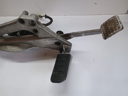 Honda Deauville Right Foot Peg Rear Brake Cylinder with Mount NT650 2003 650cc - Picture 2 of 16