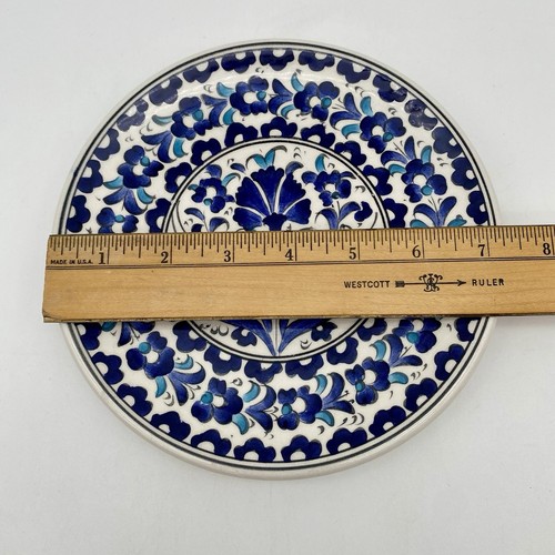 Turkish 7" Blue Floral Pattern Handmade Ceramic Plate Signed W/Hanger - Picture 8 of 8
