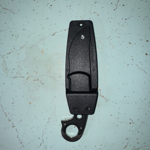 Rare CRKT Alaska Cobuk Fixed Blade Knife W/ Gut Hook USA w/ Sheath - Picture 3 of 4