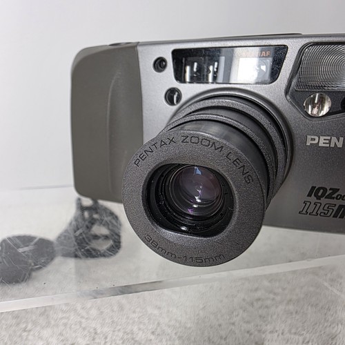 Pentax IQZoom 115M 35mm Point & Shoot Film Camera with Strap - Picture 12 of 22