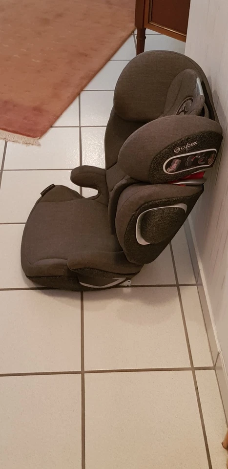Cybex Solution Z-fix Kindersitz 15-36 Kg mit Isofix , super Zustand - Bild 3 von 4