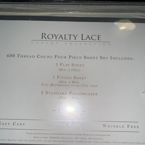 Royal Lace- 600 Thread Count Embroidered Hems Queen Sheet Set Ivory.Brand New! - Picture 6 of 6