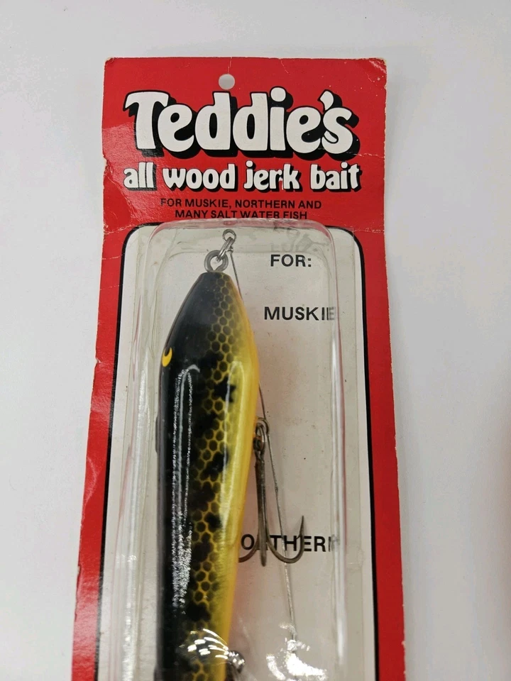 Señuelo de pesca de madera vintage Teddie's Lindy Little Joe Muskie 8" 3/3 ganchos Foto 2 de 4