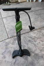 Ultracycle bicycle floor pump