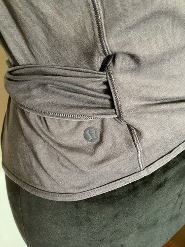 Lululemon Gr. XS-S grau Twist Me Up Wickel bauchfreies Tanktop (ohne Etikett) Baumwollmischung - Bild 3 von 3