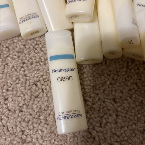 Lot of 31 Neutrogena Clean Travel Size Normalizing Conditioner 24ml - Photo 2/3