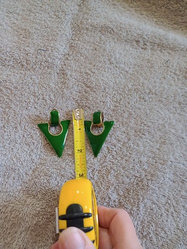 Vintage Clip On Green Dangle Triangle Earrings - Picture 4 of 5