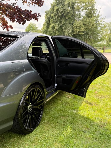 MERCEDES S350 FACELIFT, S63 AMG PACK, 22" WHEELS, SOFTCLOSE, HARMAN KARDON - Picture 3 of 20