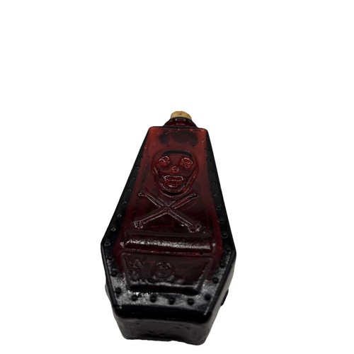 Vintage Wheaton Glass Ruby Red Skull & Crossbones RIP Coffin Poison 3" Bottle - Bild 5 von 9